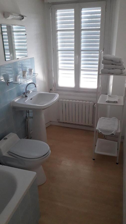 L'Entracte Hotel Saint-Paul-du-Bois Екстериор снимка